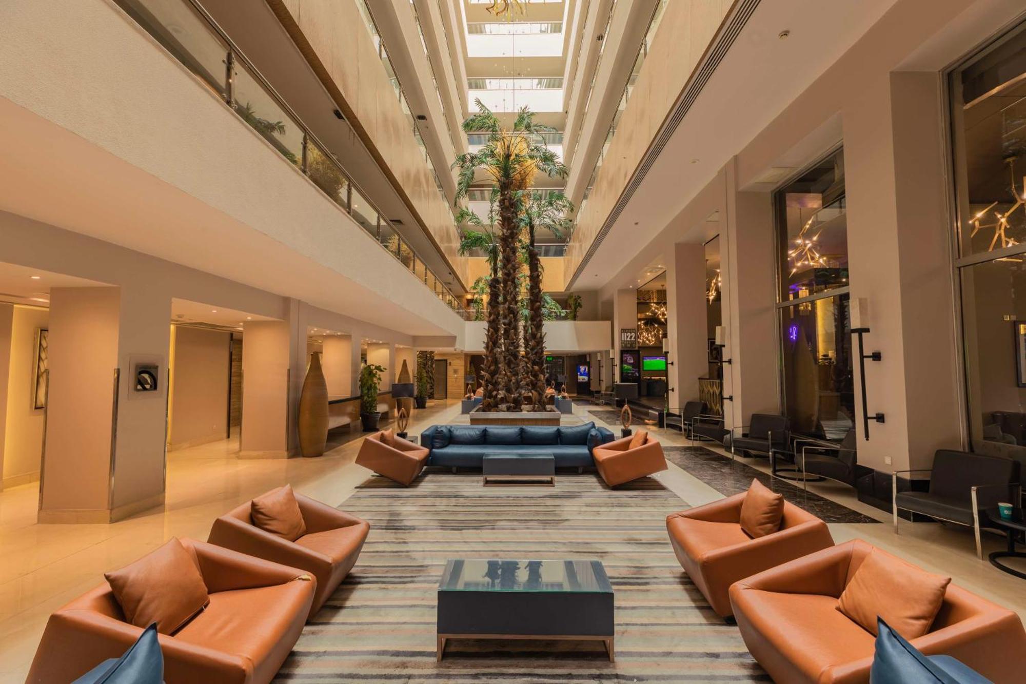 Radisson Blu Hotel, Cairo Heliopolis ภายนอก รูปภาพ
