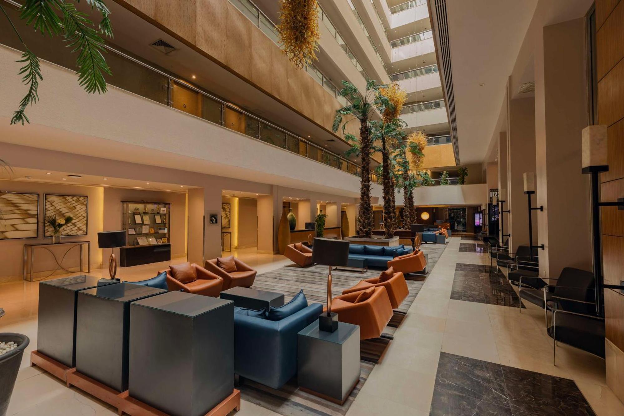 Radisson Blu Hotel, Cairo Heliopolis ภายนอก รูปภาพ